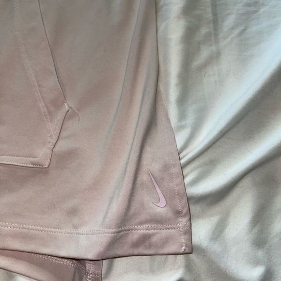 Nike Yoga Dri- Fit Yoga Lightweight Top with Hood. Never Worn! Size XL - Picture 5 of 12